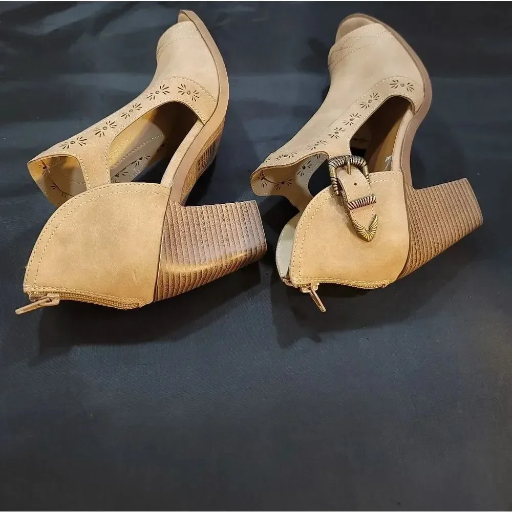 BRAND NEW JELLYPOP MEMORY FOAM STACKED HEEL BOOTIES